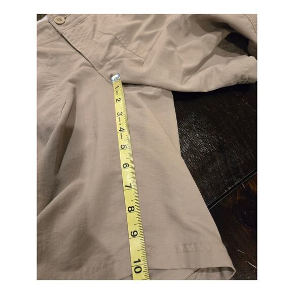 The North Face TNF Hiking Travel Outdoor Nylon Stretch Shorts Beige Size 6 - Picture 10 of 11